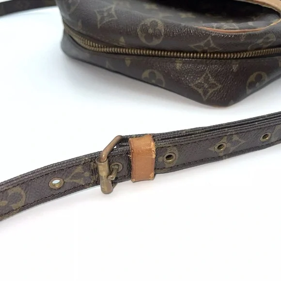 Authentic LOUIS VUITTON Danube Monogram Crossbody GM Bag LV - Picture 15 of 16
